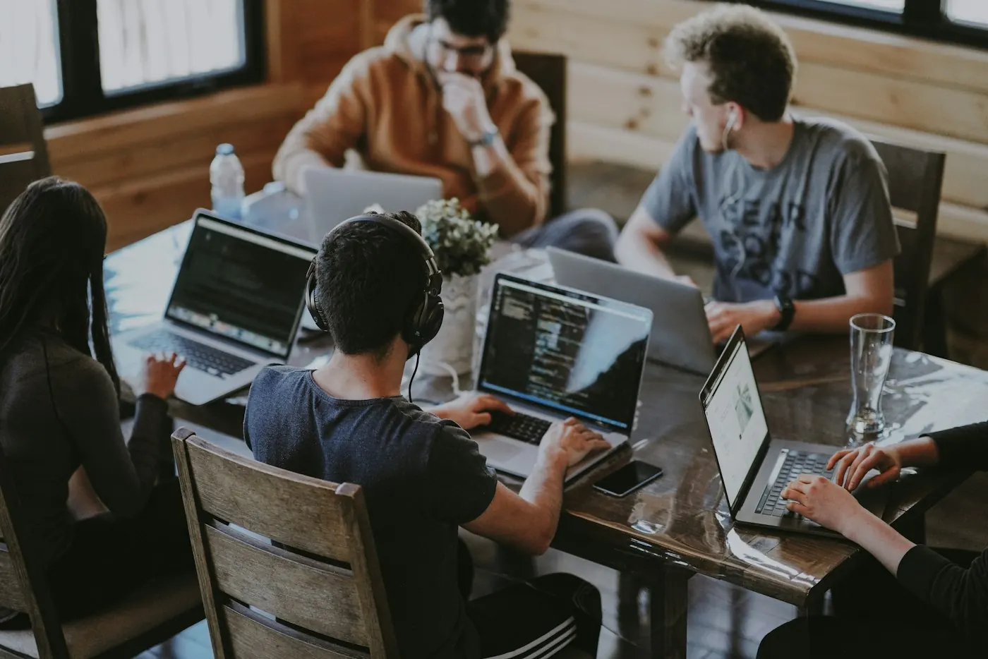 The Redmineflux team at work